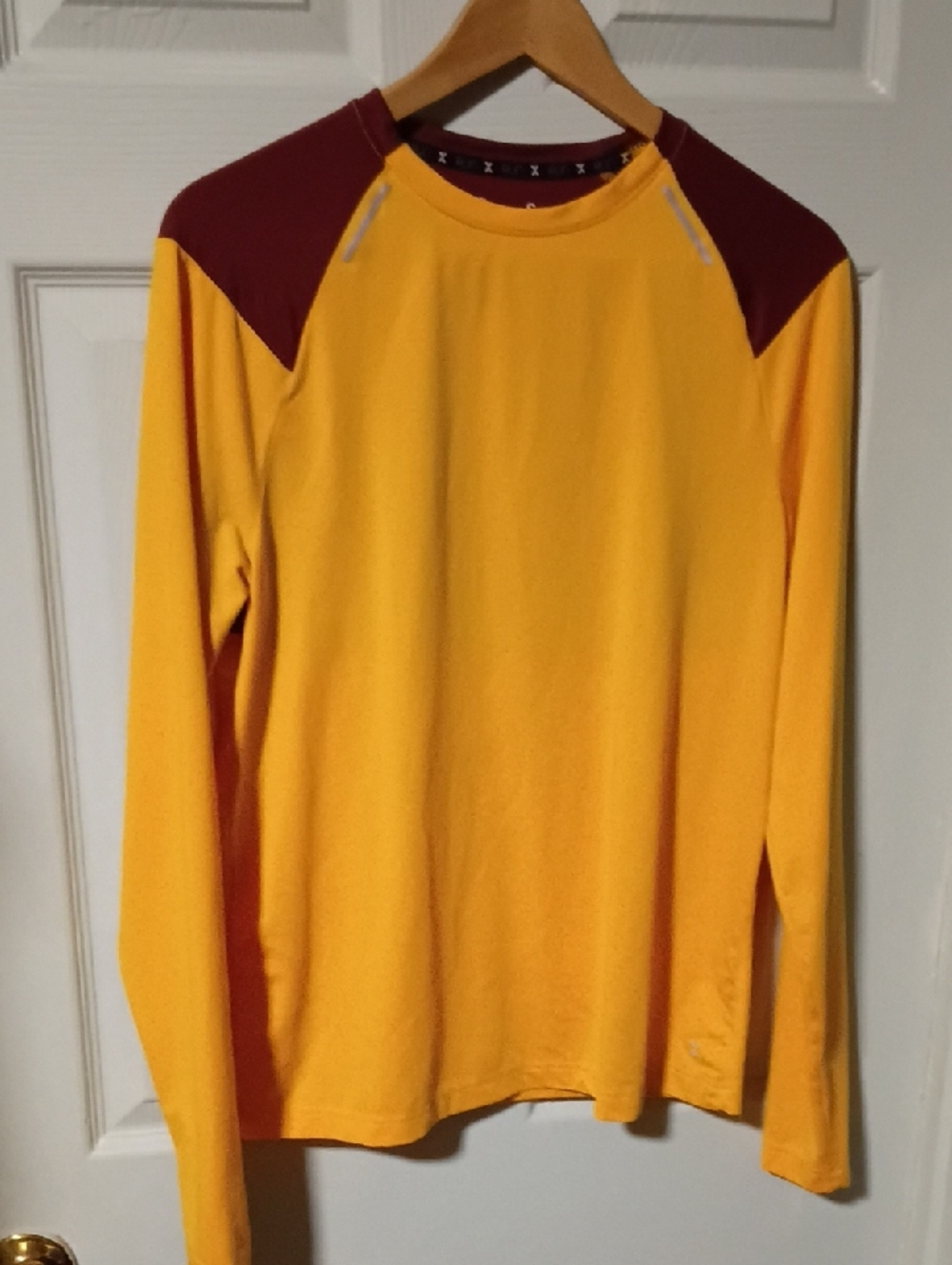 Xersion Long-Sleeve Athletic Crewneck Shirt - Gold with Maroon Shoulders